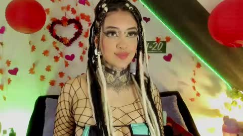 Snapshot of cata_greenn chatting on February 19, 8:31 pm Cata green model independient online show from February 19, 8:31 pm