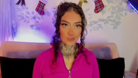 Snapshot of cata_greenn chatting on December 20, 9:06 pm Cata green model independient online show from December 20, 9:06 pm