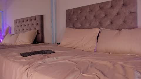 Cataleya online show from February 7, 4:55 pm