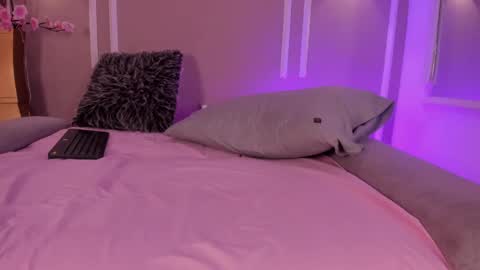 Snapshot of cataleya0320 chatting on October 18, 7:11 am Cataleya online show from October 18, 7:11 am