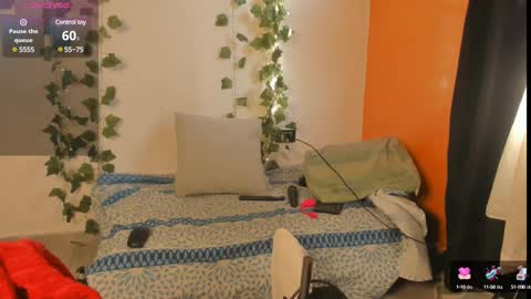 cataleya19__ online show from March 11, 12:39 pm