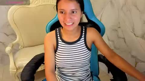 cataleya23_a online show from June 12, 8:17 pm
