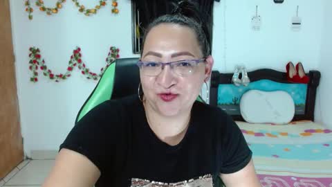 isabel online show from January 14, 11:16 pm