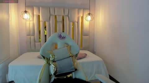 Cataleya online show from October 3, 12:32 pm