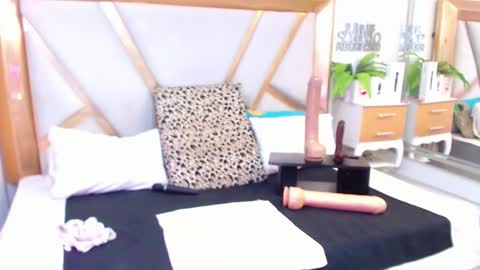 Snapshot of catalillina_love1 chatting on October 5, 11:59 am Cata online show from October 5, 11:59 am