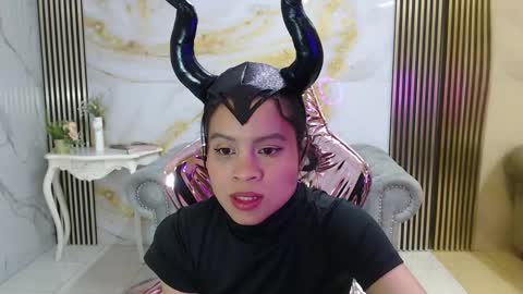 Snapshot of catalina5_s chatting on October 18, 3:15 pm Catalina online show from October 18, 3:15 pm