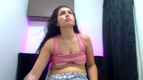 catalina827356 online show from October 11, 8:22 pm