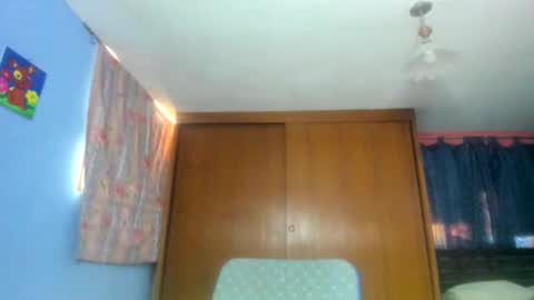 Catalina online show from September 23, 7:56 pm