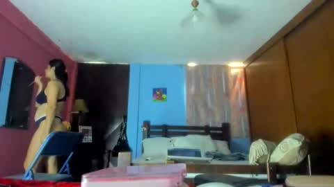 Catalina online show from October 25, 6:59 pm