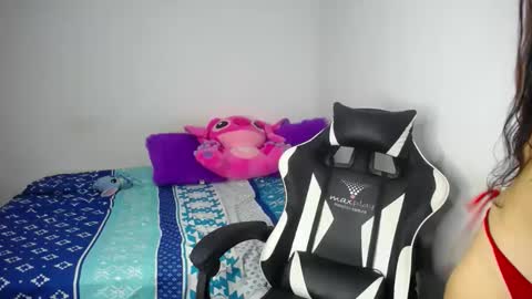 Catalina  online show from October 5, 4:39 am