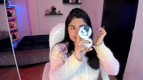 Snapshot of catalina_naughtyy chatting on February 25, 8:42 pm Catalina online show from February 25, 8:42 pm