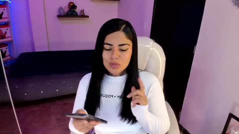 Snapshot of catalina_naughtyy chatting on March 1, 7:37 pm Catalina online show from March 1, 7:37 pm