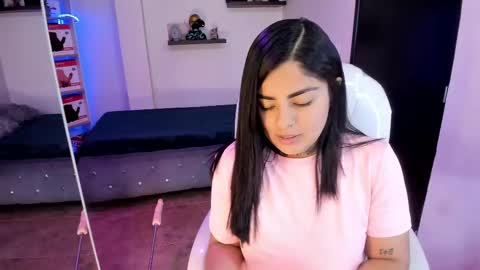 Snapshot of catalina_naughtyy chatting on February 10, 7:49 pm Catalina online show from February 10, 7:49 pm