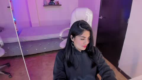 Snapshot of catalina_naughtyy chatting on January 17, 9:28 pm Catalina online show from January 17, 9:28 pm