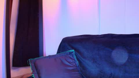 Snapshot of catalina_santana20 chatting on November 1, 10:36 pm Catalina online show from November 1, 10:36 pm