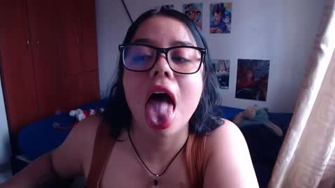 catalinaa_lovee online show from September 9, 5:24 pm