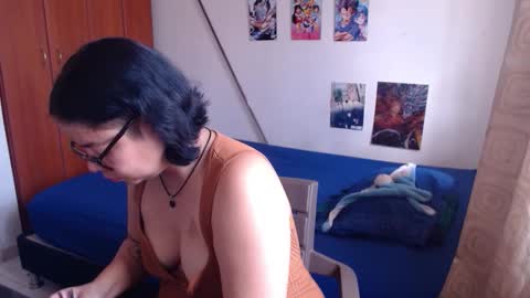 catalinaa_lovee online show from September 8, 5:23 pm