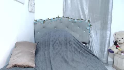 Snapshot of catalinakane chatting on September 12, 4:02 am Mariacatalinakane online show from September 12, 4:02 am