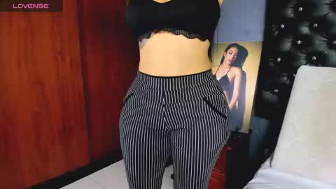 Snapshot of catalinamuss_ chatting on October 30, 4:52 pm Catalina online show from October 30, 4:52 pm