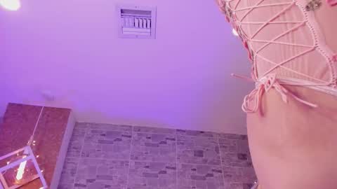 CatalinnaThompson online show from November 26, 3:46 pm