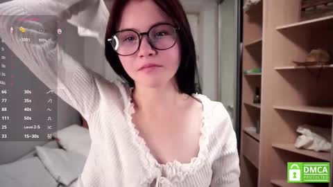 Eva  online show from September 13, 6:16 pm