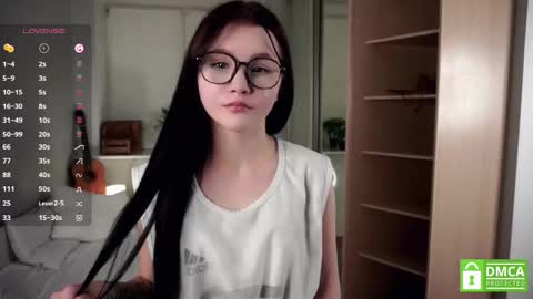 Eva  online show from September 8, 6:18 pm
