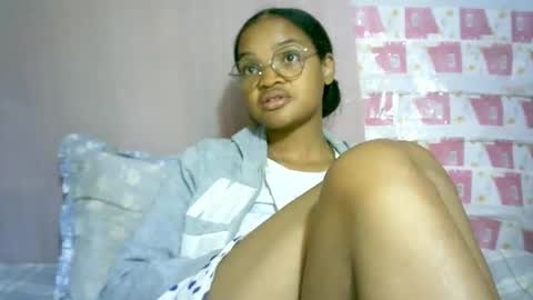 CathyXLisa online show from April 11, 7:45 am