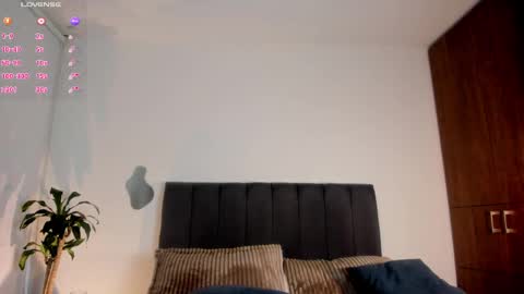 Catimore online show from April 7, 3:58 pm