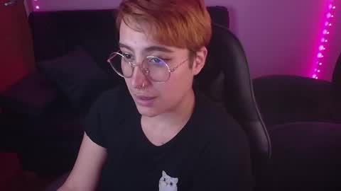 im MIA  -Independent Model  MY OF is catsito3 online show from October 4, 2:39 am