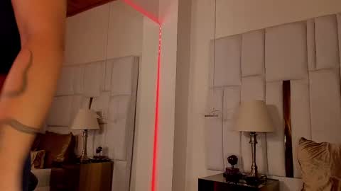 Snapshot of cattaleya_get chatting on September 10, 12:05 pm cattaleya_get online show from September 10, 12:05 pm