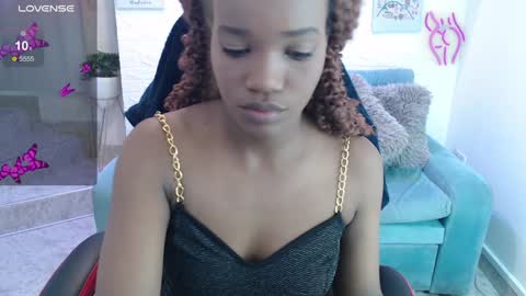 Snapshot of cattalheya chatting on February 1, 12:26 pm Catta online show from February 1, 12:26 pm