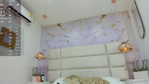 cattalina_storm online show from February 5, 7:20 pm