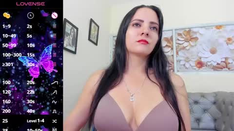caty online show from January 17, 9:06 am
