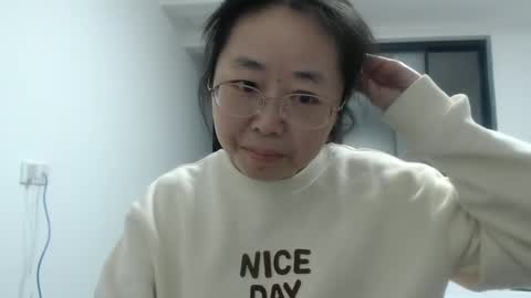 ANNYANNY online show from December 21, 2:15 pm