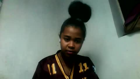 cclanioo online show from June 1, 8:54 pm