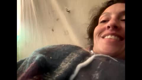 cece_vibez online show from November 24, 10:17 am