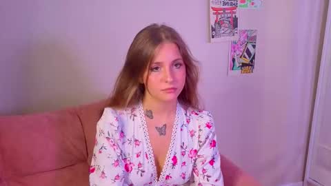 Snapshot of ceceliapidcock chatting on September 13, 8:50 pm Lina online show from September 13, 8:50 pm