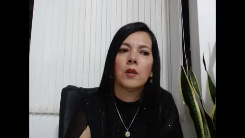 Snapshot of cecihotty4u chatting on September 22, 4:00 am ceci online show from September 22, 4:00 am