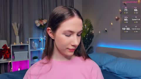 Snapshot of cel1ne_secret chatting on February 28, 7:46 pm Josie Manesi online show from February 28, 7:46 pm