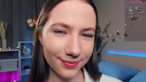 Snapshot of cel1ne_secret chatting on February 22, 7:43 pm Josie Manesi online show from February 22, 7:43 pm