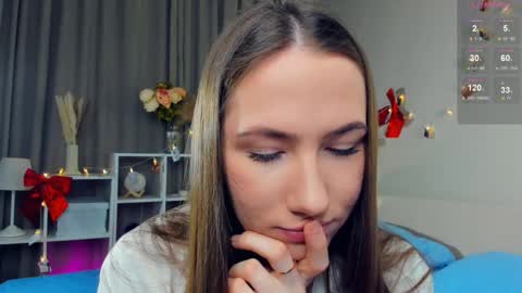 Snapshot of cel1ne_secret chatting on February 13, 7:31 pm Josie Manesi online show from February 13, 7:31 pm