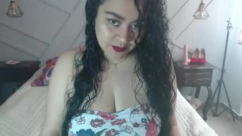 Snapshot of celeste_19sutra chatting on December 17, 4:22 pm celeste 19sutra online show from December 17, 4:22 pm