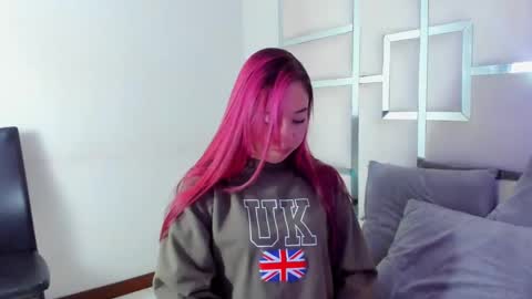 celeste_hillx online show from March 6, 3:46 am