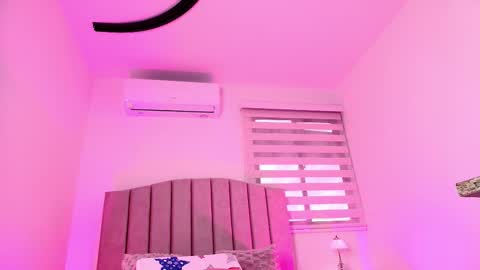 Snapshot of celeste_moonx chatting on October 30, 1:45 pm Celeste online show from October 30, 1:45 pm