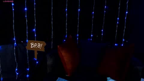     online show from December 28, 8:15 pm