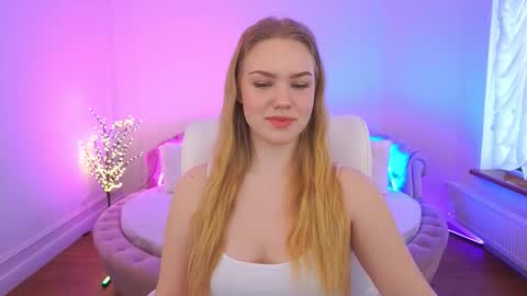 celestenoirr online show from February 16, 7:30 am