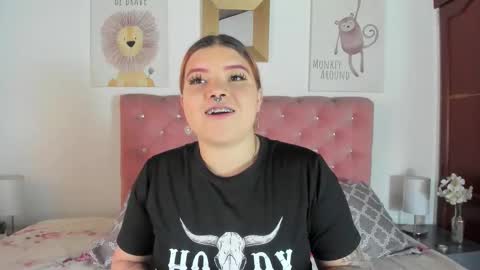 Snapshot of celesteredds chatting on October 17, 12:08 pm Celeste online show from October 17, 12:08 pm