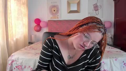 Snapshot of celesteredds chatting on September 23, 5:22 pm Celeste online show from September 23, 5:22 pm