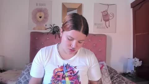 Snapshot of celesteredds chatting on November 1, 11:47 am Celeste online show from November 1, 11:47 am