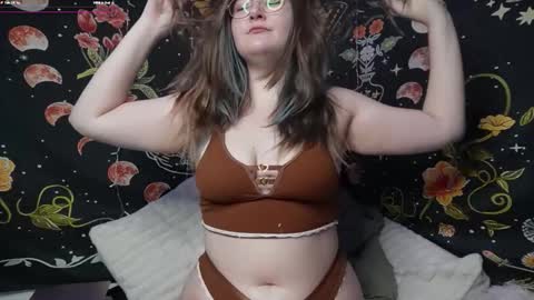 celestialosh online show from February 17, 1:05 am